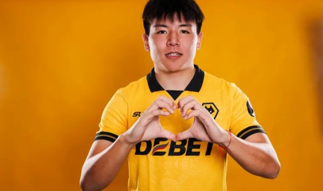 冬窗绝杀！徐彬死而复生租借英甲，2小时双城狂奔上演生死时速！|狼队|巴恩斯利|英超|U21|哈维-巴恩斯_新浪体育_新浪新闻